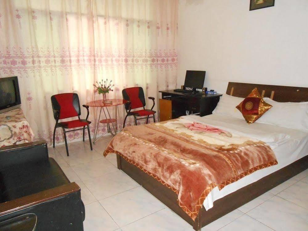 Chengdu Cosiness Home Hotel Extérieur photo